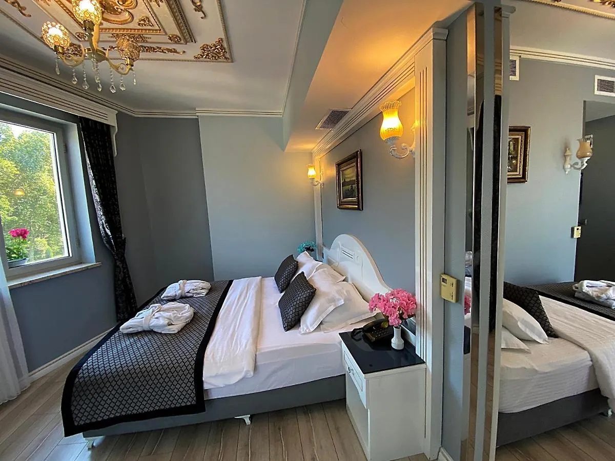Guelhanepark Hotel & Spa Istanbul 4*,