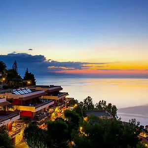 https://residence-letojanni-taormina.sicilyhotelsitaly.net